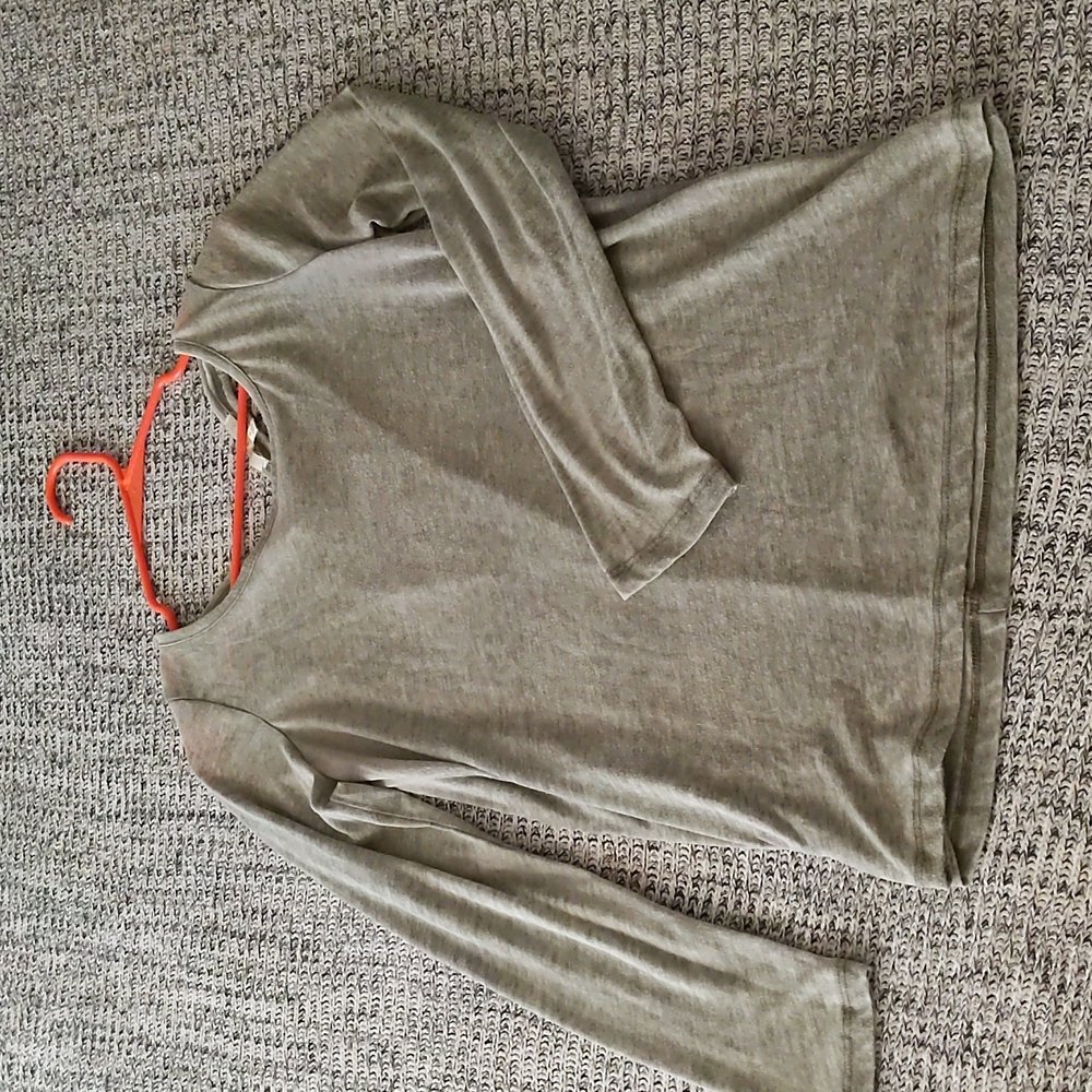 Long sleeve blouse thin cool